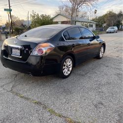 Nissan Altima 2011