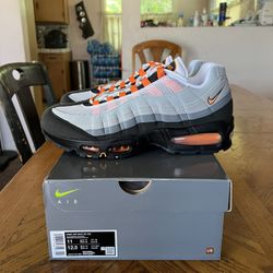 Nike Air Max 95 OG Big Bubble Bright Mandarin (2025) Size 11