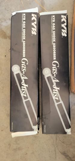 Gas shock absorber