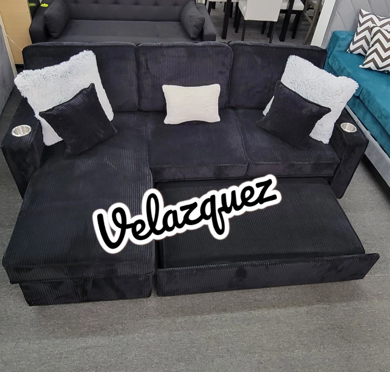 ✅️✅️ Black Convertible Sectional W/ Cup Holder & W/ USB Port✅️✅️