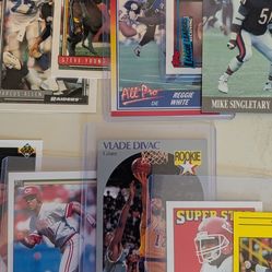 ~77 Mint+ HOFs Cards