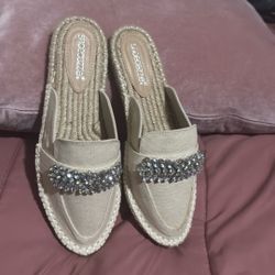 Tan Flats Size 8
