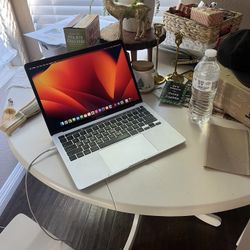 MacBook Pro 13 Inch 2020, Two Thunderbolt, 3 Ports 