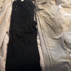 Bought These And Couldn’t Fit Them And They Wouldn’t Take Them Back Due To Me Taking Tag Off.  Size 38-34 Men’s Levi Jeans 