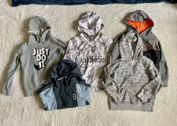 Boys/Girls Kids Size 5/6 Hoodies Nike, Adidas, Champion, Spalding & Roots Jacket