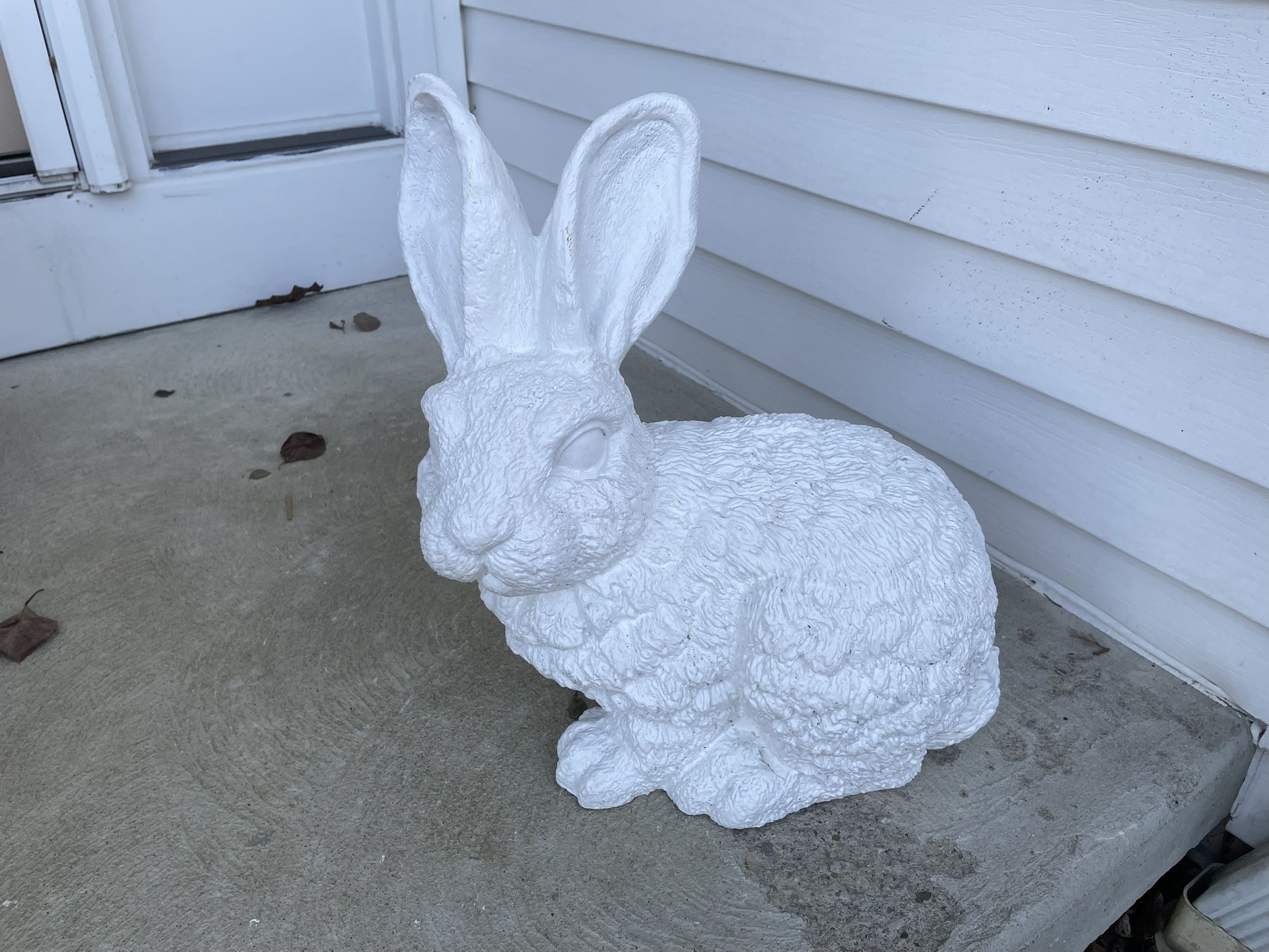 Rabbit (cement)