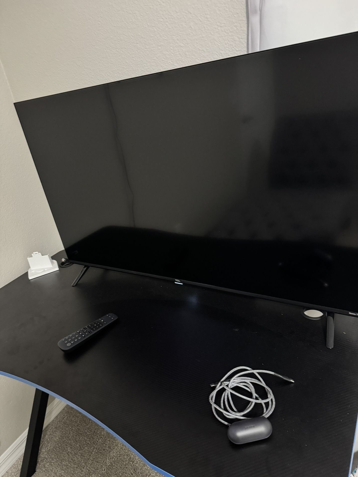 TV 50 Inch Plus This Bad Ass Table For Gamers