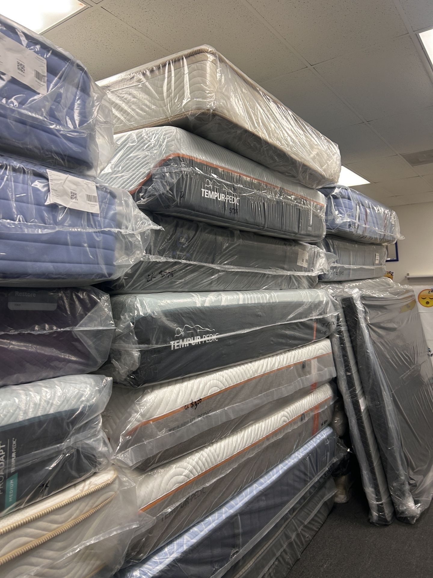 Name Brand Mattresses