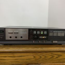 Vintage Sony Intergrated Stereo Amplifier