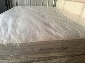 Queen Avocado Hybrid Mattress 