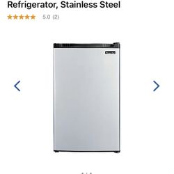 Magic Chef 4.4 Cu Ft Mini Fridge with Freezer