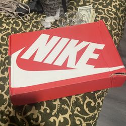 Nike Off White Jordan 1 Canary yellow Size:7