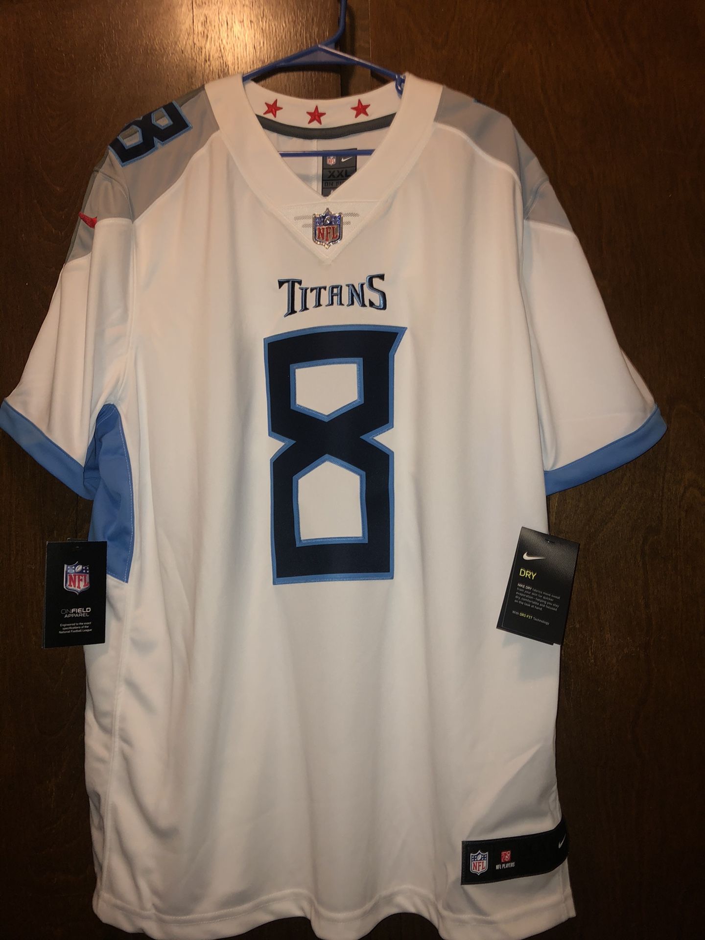 Nike titans jersey with tags