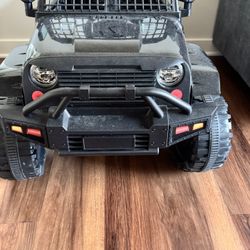 12V Kids Ride On Truck Car