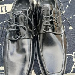 STACY ADAMS MEN DRESS SIZE 8