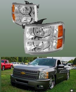 New in Box Silverado Headlights 2007 to 2013 Fits 1(contact info removed) 3500