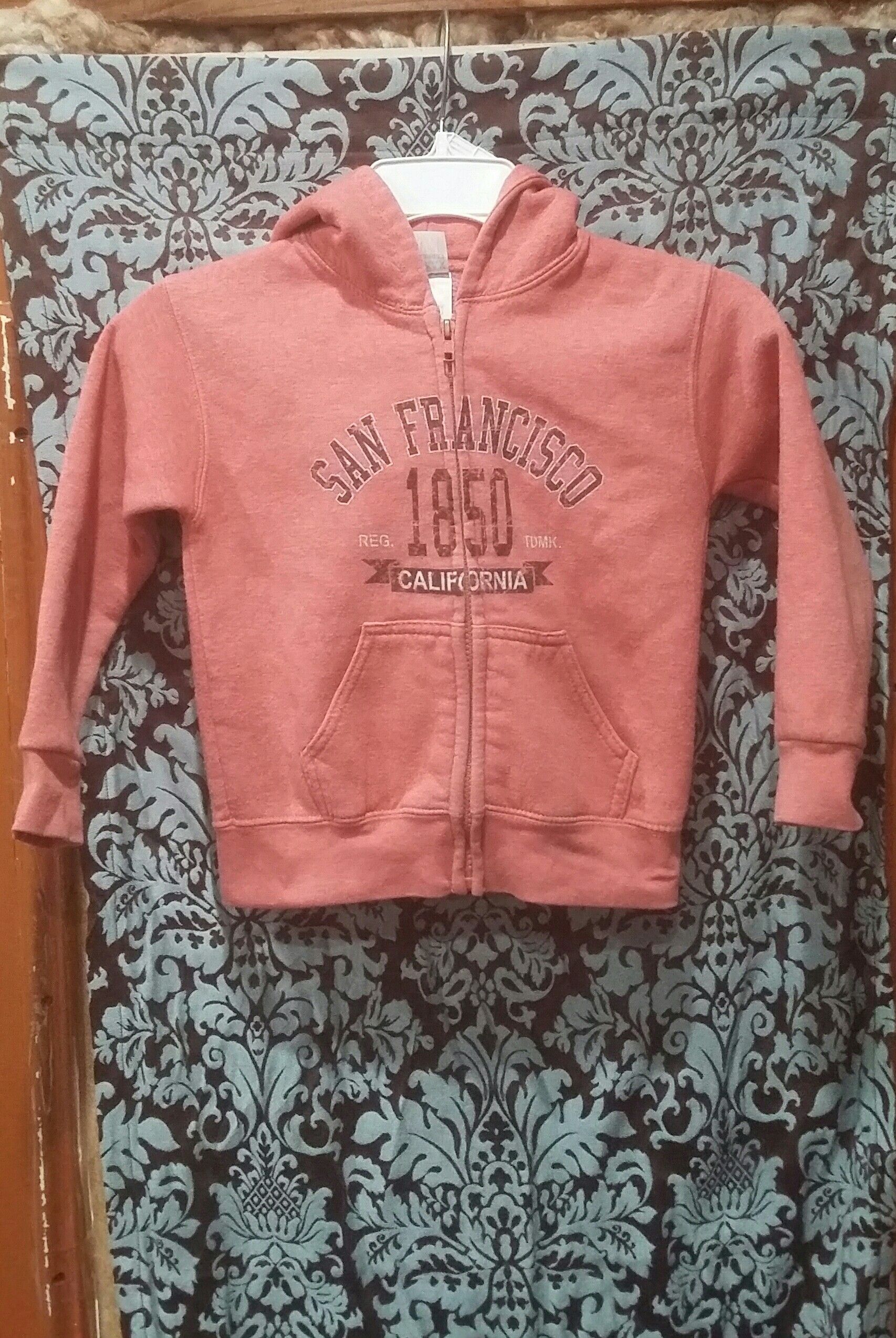 San Fransico 1850 California design zip up hoodie ( Kids /Size Small)