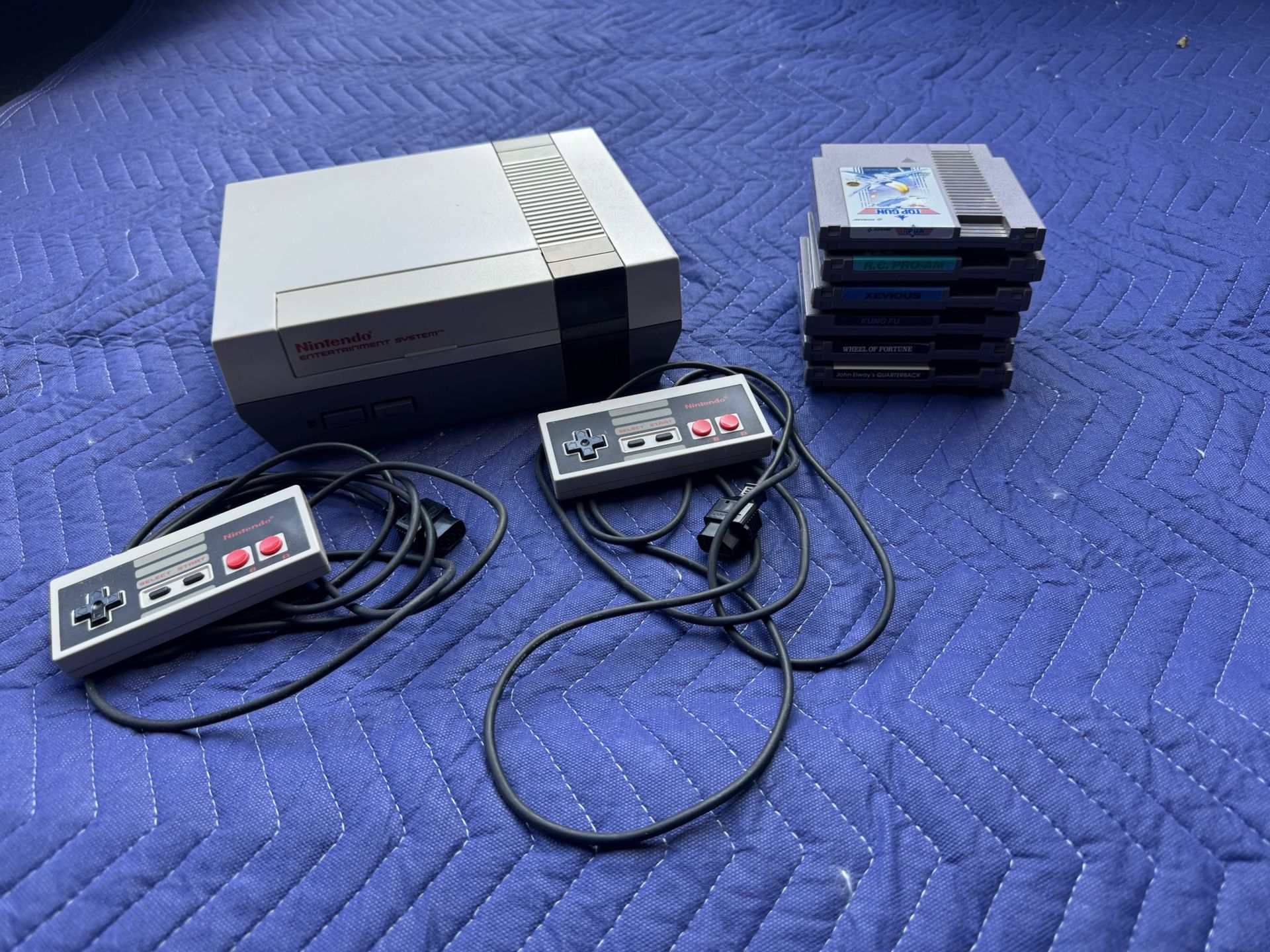 Nintendo NES Console Bundle With 2 Controller And 6 Games - Includes All Cables - (TESTED WORKING) - Cash Only