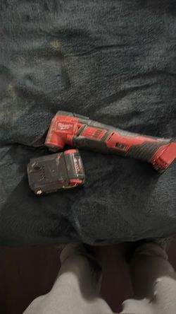 Milwaukee multitool m18