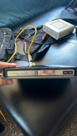 Netgear N750 router