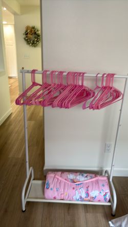 Child’s clothing rack