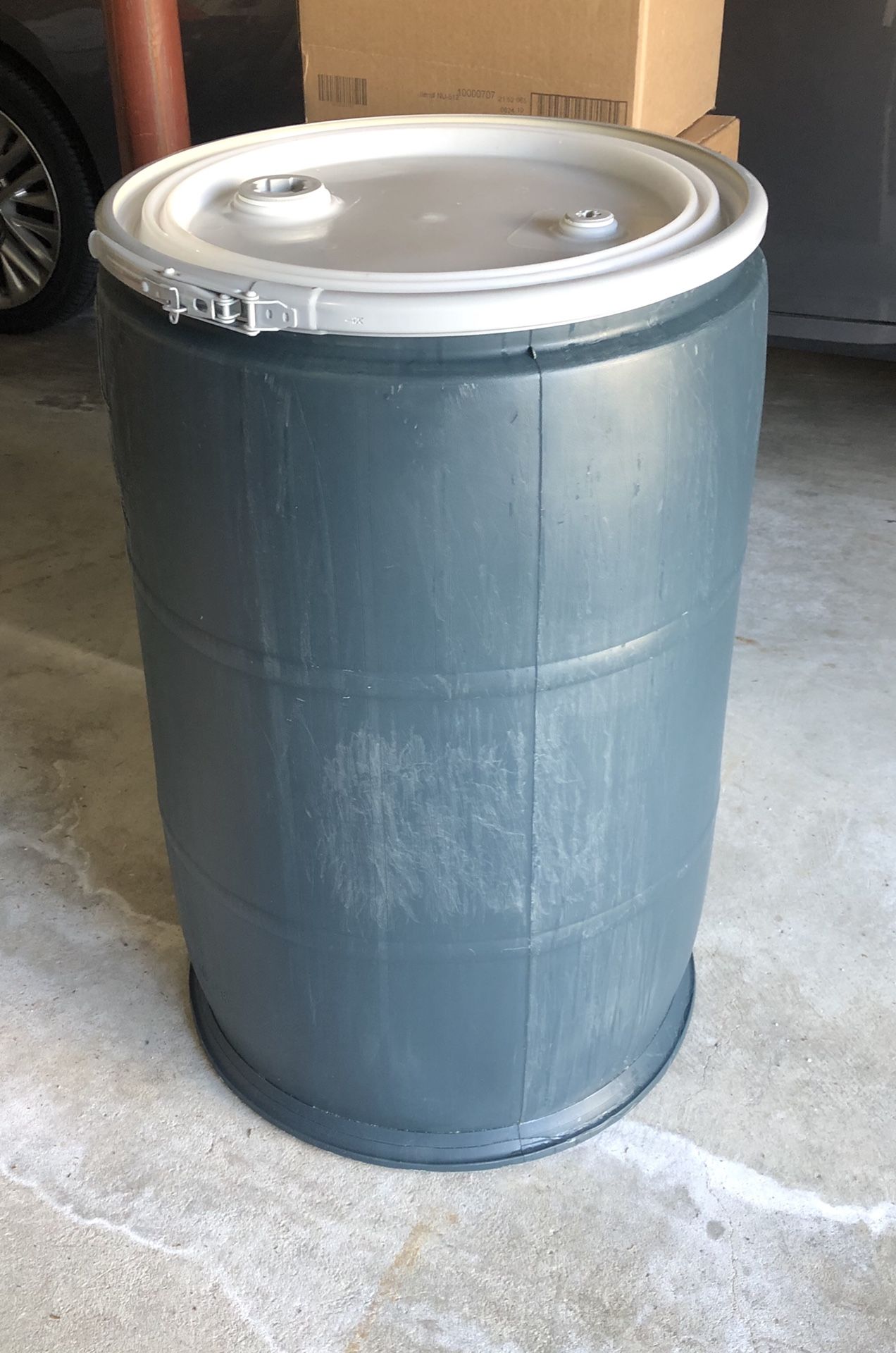 55 gallon Aqua Blue Storage Barrel Container Bin! Use for shipping, storage or as a cooler! BRAND NEW, MINT