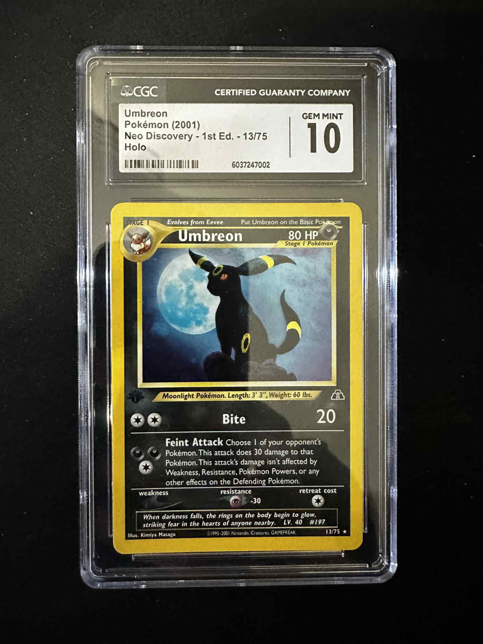 CGC 10 GEM MINT 1st Edition Neo Discovery Umbreon With SWIRL