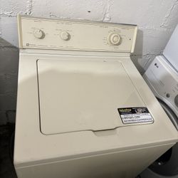 washing machine in excellent working order. iplushop guarantee