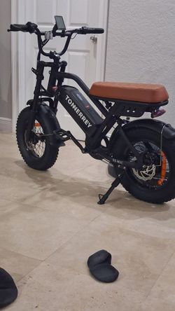 Brand New TONNERREY  T-16 Electric Moped $500 FIRM