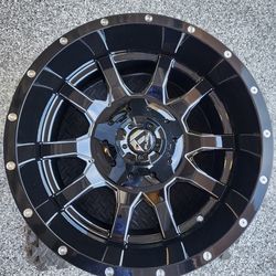 Fuel Vandal Wheel 20x10 (1)