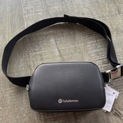 Lululemon Everywhere Bag NEW 