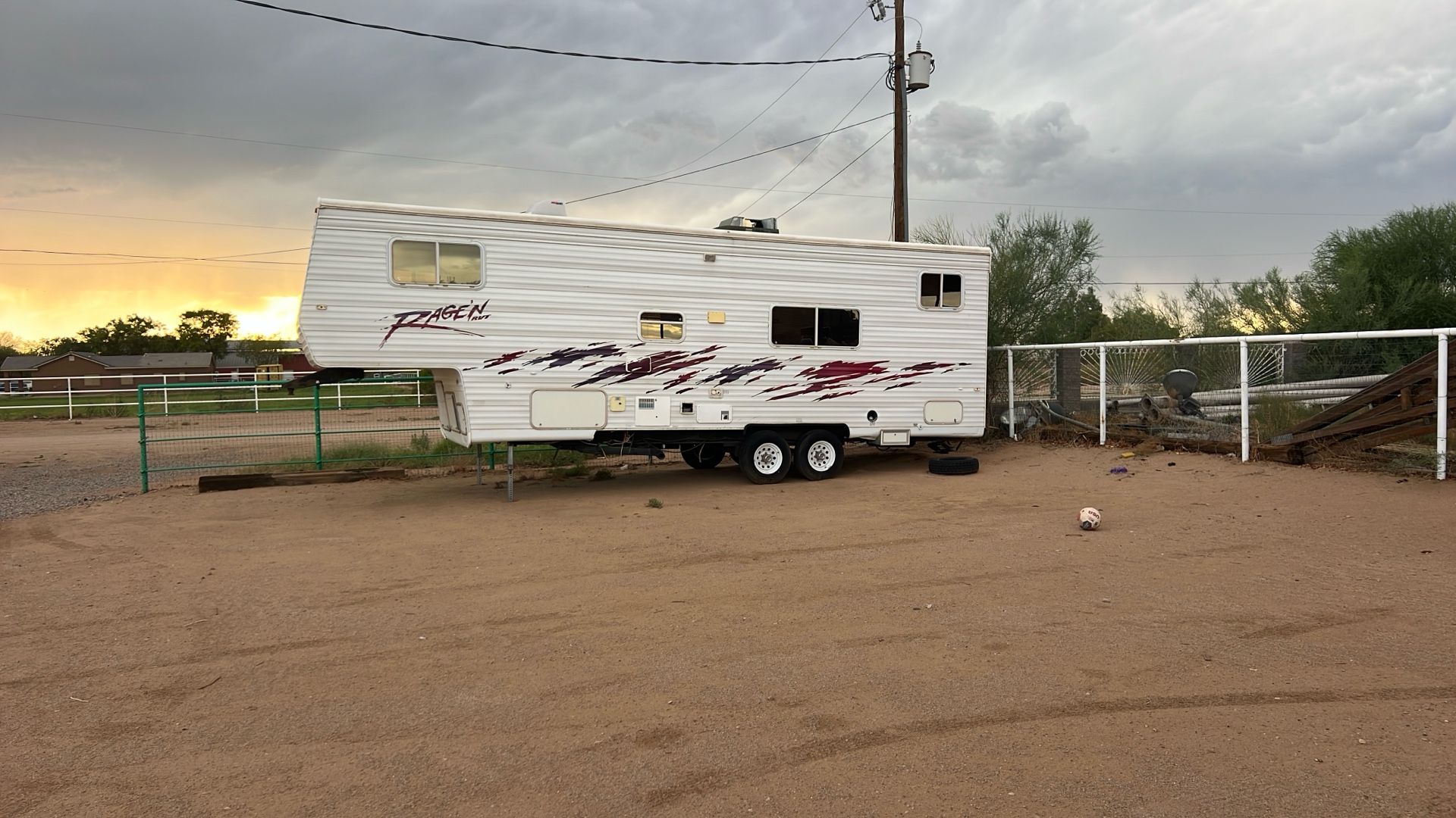 2002 Rage’n RVT Toy hauler 