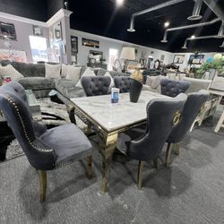7 Pc Dining Table 🎈🎈🎈