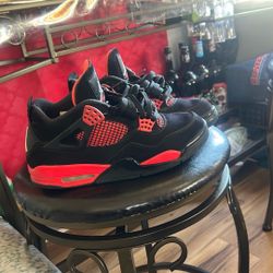 Jordan 4 Red Thunder 