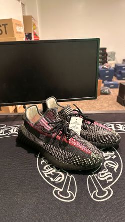 adidas Yeezy Boost 350 V2 Yecheil (Non-Reflective)