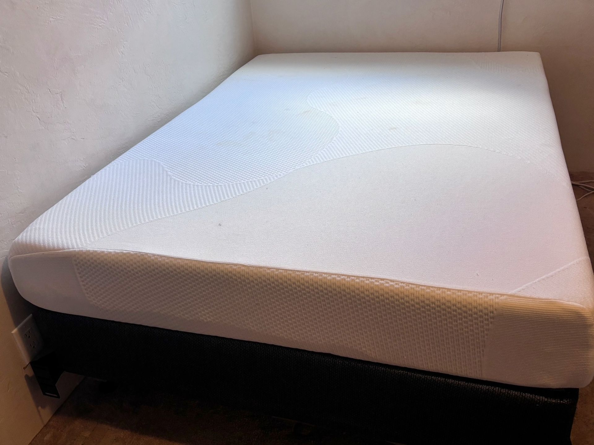 FULL SIZED MATTRESS, BOX SPRING, AND METAL BED FRAME