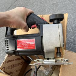 Craftsman 1-inch Auto Scroller Jigsaw without Blade Used