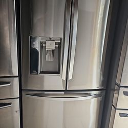 Lg French Door Refrigerator 32 69 27 