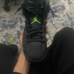 Jordan’s 6s Retro Green And Black 