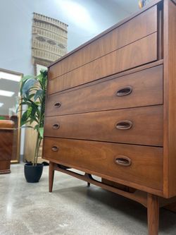 FREE  local delivery - Dixie mid century modern walnut tallboy dresser/Mcm chest of drawers