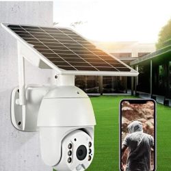 Home Security Camera Outdoor, Wireless WiFi Pan Tilt 360° View Spotlight Rechargeable Solar Battery Powered System with Motion Detection and Siren, Co