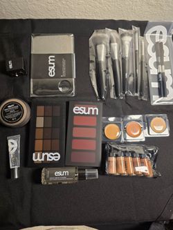 Esums professional makeup kit