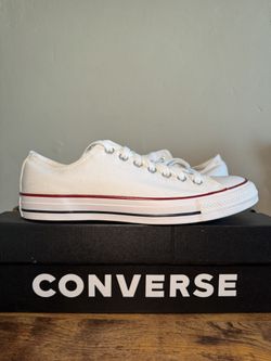 Converse Chuck Taylor All Star Low Sz 8.5