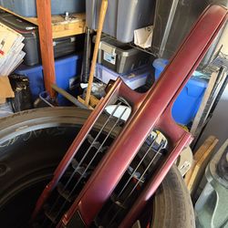 2005 tahoe front grill