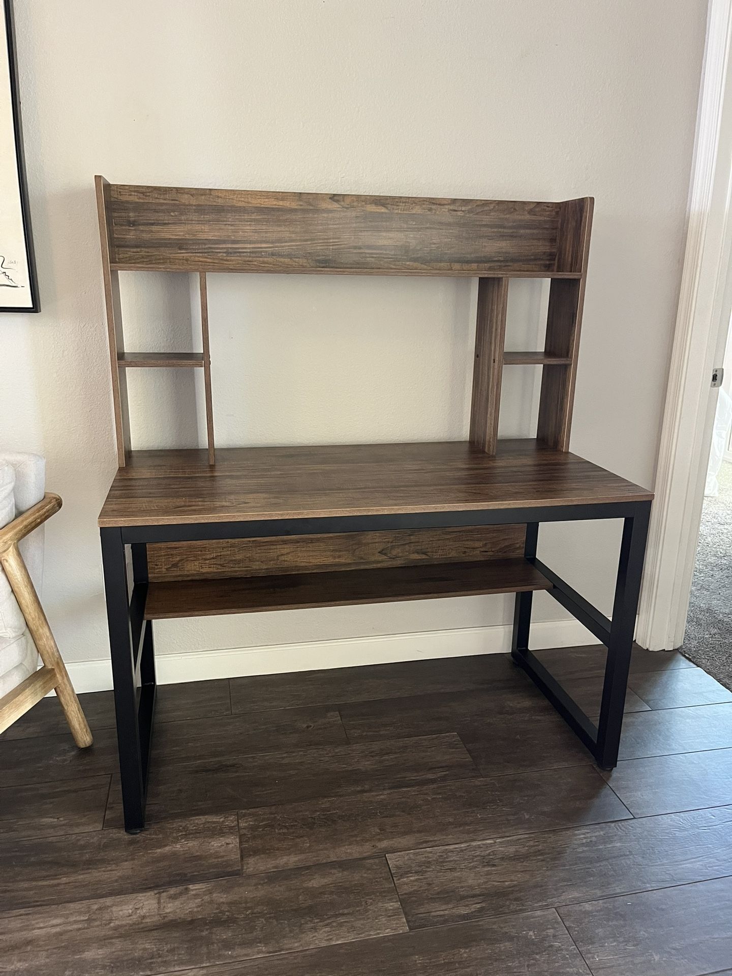 Large Computer Desk with Hutch and Storage Shelves Brown
