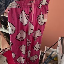 hello kitty pjs