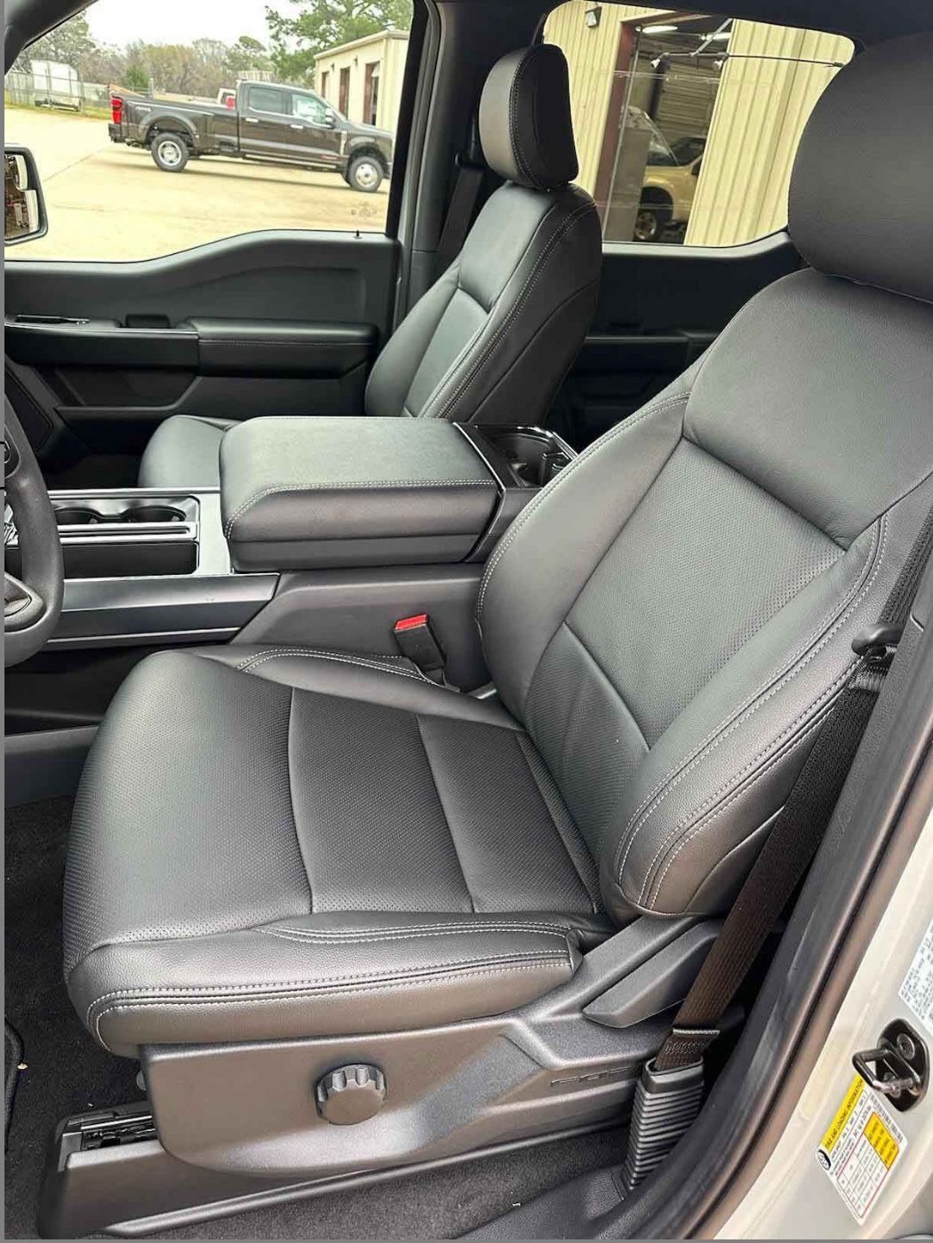 LeatherCraft Voxx Leather Seat Cover Kit – Fits 2021–2025 Ford F-150
