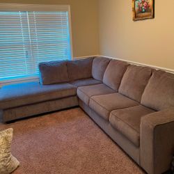 Sectional Sofa – Grey