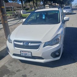 2014 White Subaro Impresa Sport