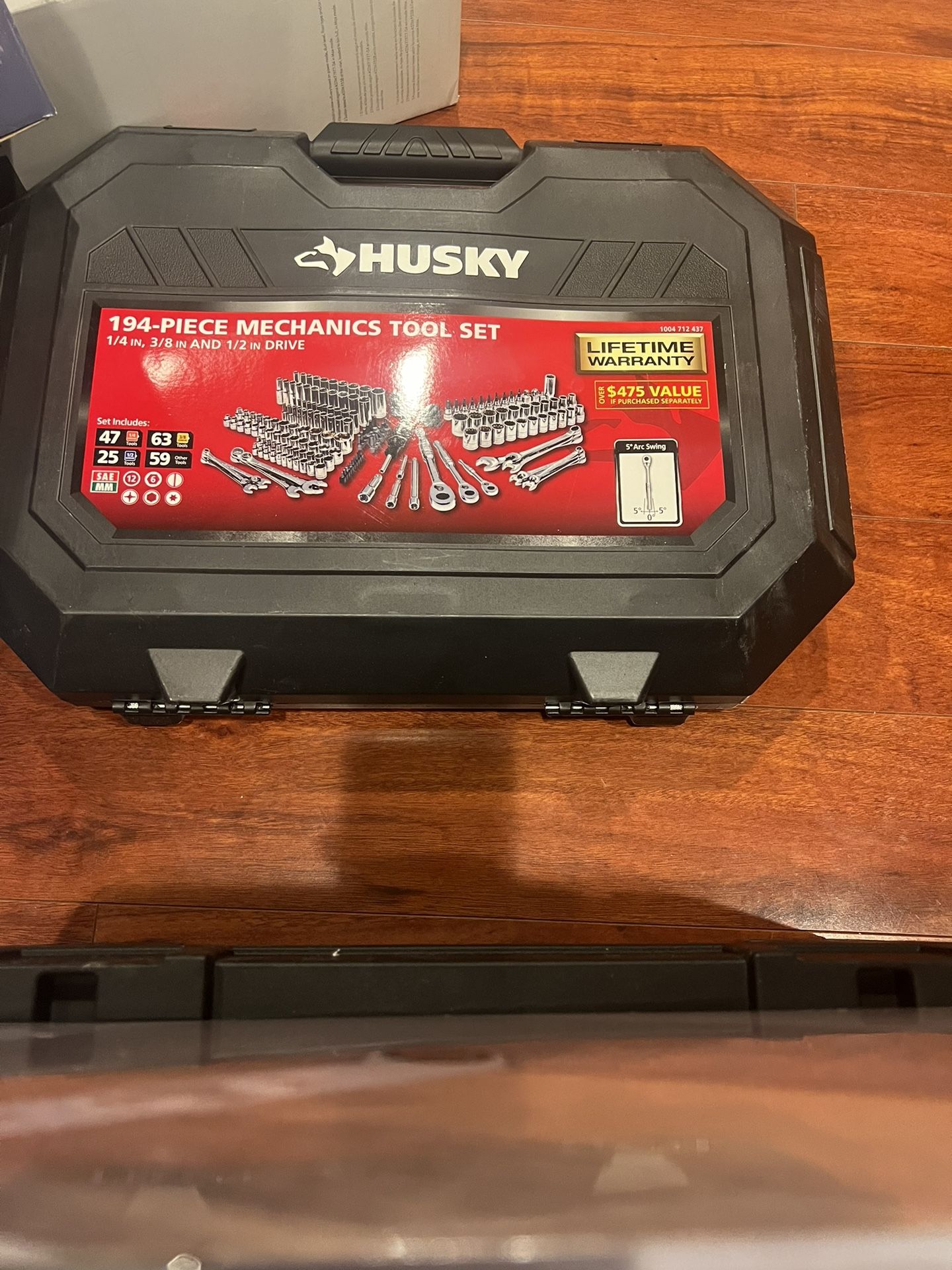 Husky 194 piece Tool Set